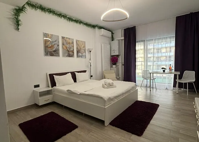 公寓 Ametist 马马亚